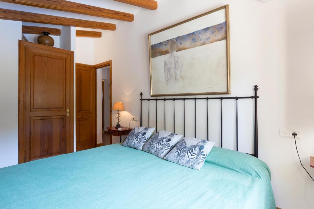 Private Villas Puerto Pollensa For Family Groups, Private Mountain Ideal For Runners, Trailers, Hikers, It Is Approximately 3 Minute Walk From The Beach エクステリア 写真