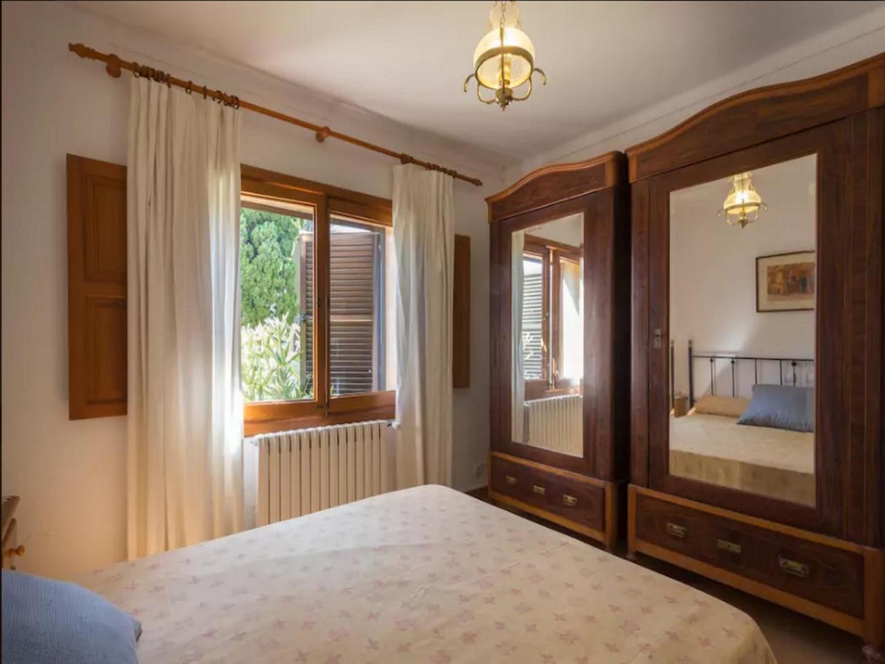 Private Villas Puerto Pollensa For Family Groups, Private Mountain Ideal For Runners, Trailers, Hikers, It Is Approximately 3 Minute Walk From The Beach エクステリア 写真