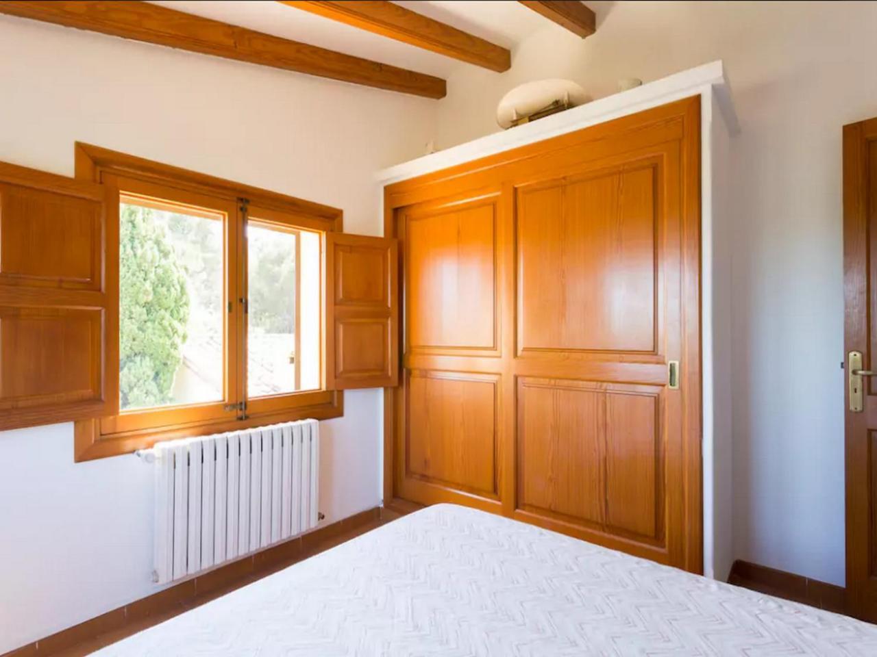 Private Villas Puerto Pollensa For Family Groups, Private Mountain Ideal For Runners, Trailers, Hikers, It Is Approximately 3 Minute Walk From The Beach エクステリア 写真